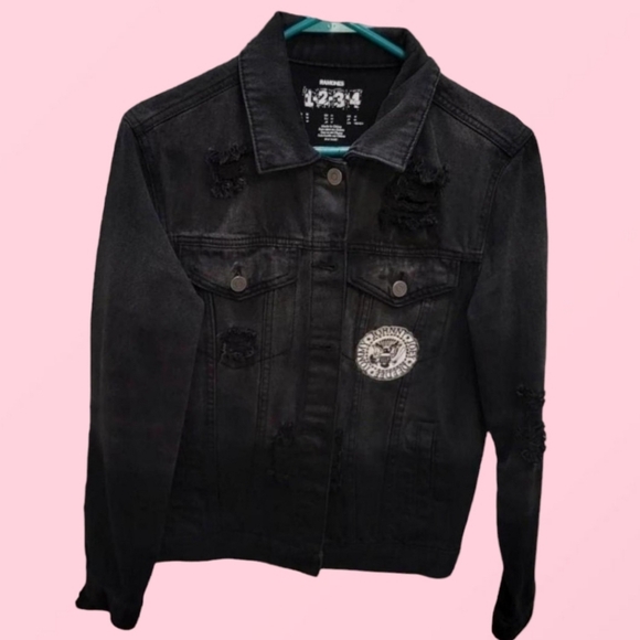 Ramones Distressed 1-2-3-4 Demin Jacket RARE - Picture 2 of 3